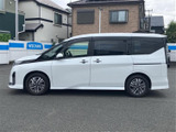 セレナ 1.4 e-POWER ハイウェイスターV 