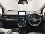 運転席・助手席インパネ全体