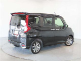 走りにこだわりながら収納力も持ち合わせたお車です。荷物を載せて軽快なドライブを楽しめますよ♪