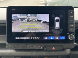 バックでの駐車が苦手な方や運転にあまり自信のない方でも後方の視界をしっかりサポート。安心して車庫入れが出来るバックカメラを装備しています!