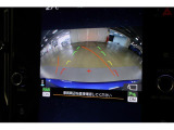 バックカメラ装備。後方の安全確認はおまかせ!!これで苦手な車庫入れも安心です♪小さなお子様のいるご家庭では重要です。
