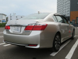 アコードハイブリッド 2.0 LX