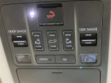 運転席天井部のサテライトスイッチです。