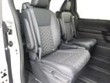 当社でご購入していただいた全ての車両はご納車前に、しっかり点検・整備してからのご納車になります。点検部位はエンジンオイル交換・ワイパーゴム・ブレーキ点検・調整・その他を確認の上ご納車致します。