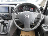清潔で広々した座席です!是非、現車を見て体感してみてください。