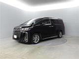 トヨタならではの「3つの安心」をセットにした『トヨタ認定中古車』です。