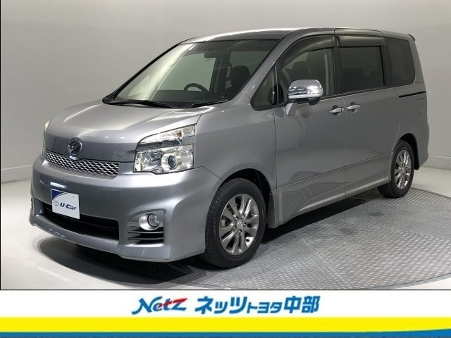 トヨタ ヴォクシー 