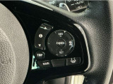 【アダプティブ・クルーズ・コントロール】予め設定した車速内でクルマが自動的に加減速。 前走車との適切な車間距離を維持しながら追従走行し、高速道路でのドライバーの疲労を軽減してくれる嬉しい機能付♪