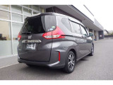 お買い上げ頂きましたお車は、ご納車前に定期点検を実施致します。さまざまな基準で、お車本体や設備などHONDAディーラー専門スタッフが点検、整備まで行うのでご安心下さい。