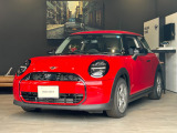 【MINI正規ディーラーMINI NEXT福岡東】弊社車輌をご覧頂き、誠にありがとうございます♪車輌価格には保証料金も含まれております。安心してご検討下さい! ※定休日 第二・第三火曜日と毎週水曜日