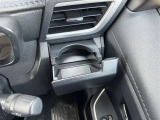 運転席側のドリンクホルダーです!