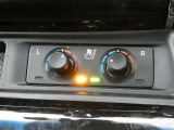 運転席・助手席は、ヒーター&ベンチレーション付シートです。暑い時期も寒い冬も快適に過ごせるうれしい装備です。