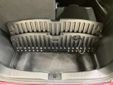 【ラゲッジルーム】ラゲッジアンダーボックスを使えば高さのある物も積み込めます!
