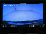 ■バックカメラがついていると、利便性が一気に上がりますよね。後方視界が見える事は、歩行者を守る上でも非常に大切です。