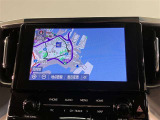 いまや必須装備「ナビゲーション」搭載!!純正品は操作がシンプルで人気です。