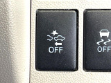 【スマートアシスト】走行中に前方の車両等を認識し、衝突しそうな時は警報とブレーキで衝突回避と被害軽減をアシスト。より安全にドライブをお楽しみいただけます。
