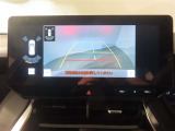 バック時の運転をサポートするバックガイドモニター