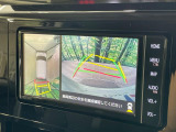 【パノラミックビューモニター】専用のカメラにより、上から見下ろしたような視点で360度クルマの周囲を確認することができます☆死角部分も確認しやすく、狭い場所での切り返しや駐車もスムーズに行えます。