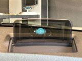 視点移動が少なくても情報確認が可能なヘッドアップディスプレイ!