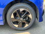 純正のホイールがよく似合います!155/65R14