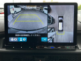 マルチビューカメラ装備!駐車などとっても安心です!!