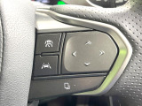 【レーダークルーズコントロール】高速道路での長距離走行が楽に!!自動で速度を保つクルーズコントロールが、衝突軽減システムと連携し、前方の車両を感知して車間を保つように速度調節してくれます!!