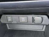 シガーソケット用の充電器が使用可能です!