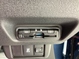 ETC車載機が付いてます。ETCが使用可能な道路通行料はキャッシュレスでスマートに走行できます。