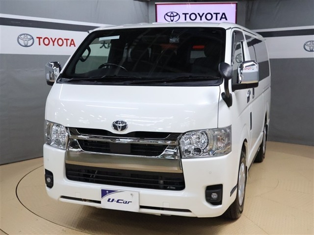 トヨタ ハイエースバン 