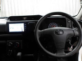 運転席に座ると☆こんな感じです♪