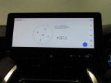 ディスプレイオーディオを装備。スマホとクルマをつなぐことで、これまでのナビに加えて、いろんなサービスが楽しめます。