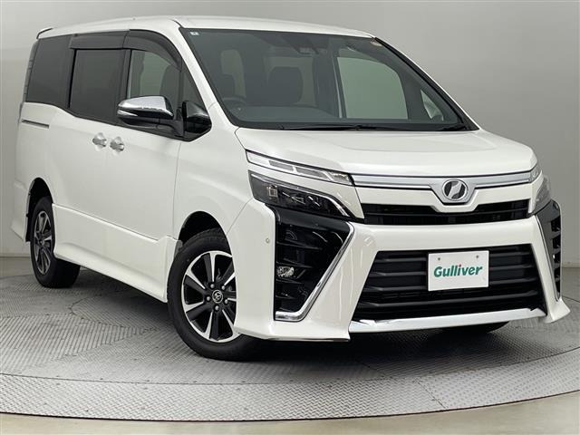 ヴォクシー 2.0 ZS 煌 4WD 修復歴無し