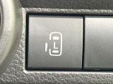 【パワースライドドア】スマートキーや運転席のスイッチでスライドドアの開閉が可能♪電動だから力を入れてドアを開ける必要が無く、小さいお子様でも、重い荷物を持っている時もラクに開け閉めできます♪