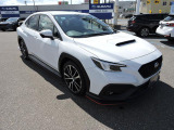 SUBARUあんしん保証ロング。リーズナブルな料金で、さらに最長3年まで延長できる「SUBARUあんしん保証ロング」もご用意しています。