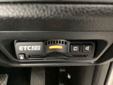 ハンドルの右下にETC2.0がついています。高速道路の料金所の通過も楽々です!。 カードの取り出しもしやすい場所についています。