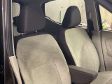 ◆◆◆ドライバーのかたと助手席のかたが座るシートです。実際お座りいただくのが、分かりやすいと思います。お気軽にご来店ください!