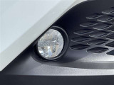 LEDフロントフォグランプ 霧や大雨など悪天候時にヘッドランプの明かりを補助します!