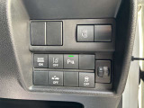 納車時には内外装はあらためて洗車清掃致しますので、気持ちよく乗って帰ることができます。ボディコーティングなどは別途お申し付けください。ピカピカの車はやはり気持ちいいものです。