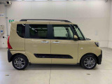 軽自動車、小型車を中心に常時300台展示車を御用意させて頂いております