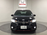 【Honda認定中古車 U-Select】 エンジン、オーディオやカーナビ(社外品は除く)に至るまで保証をお付け致します。全国のホンダディーラーで保証と整備が受けられます。