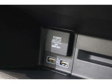 シガーソケットが付いているので、車から電源を取ることが出来ます!