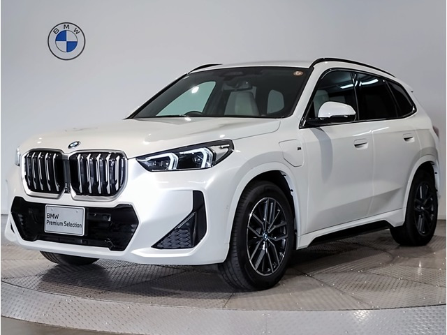 iX1 xドライブ30 Mスポーツ 4WD