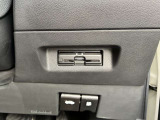 今や欠かせない装備となったETC車載器!ビルドインタイプなので、運転の邪魔にもなりません♪