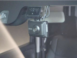 ドライブレコーダー搭載!近年増加中の煽り運転対策もバッチリ!!