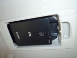 【ETC車載器】スマートインETC搭載!サンバイザーの上に隠れていますので、見た目もすっきりです!抜き忘れに注意してね♪料金所での手間を解消します。通行券を取る際幅寄せに気を使う必要もありません。