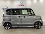 購入後も自社指定整備工場完備でお客様の愛車をしっかりサポート致します!御納車時には安全かつ安心してお乗り頂けるようホンダ専門知識を持つ整備スタッフが点検・整備・装備も説明をしてお渡ししております。
