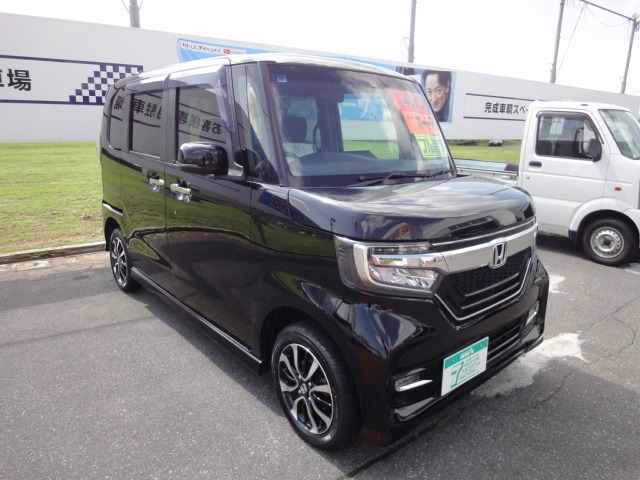 N-BOXカスタム G EX ホンダセンシング 4WD 