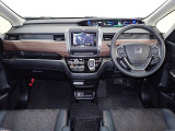 フリード 1.5 ハイブリッド クロスター ホンダセンシング 4WD 
