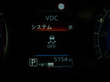 VDC機能付き!!滑りやすい路面やカーブ走行時の横滑りを軽減して、車の安定性を向上させてくれるので、雨の日などの運転も安心です♪
