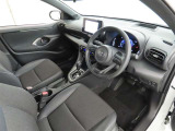 シンプルで使いやすいデザインの運転席です。